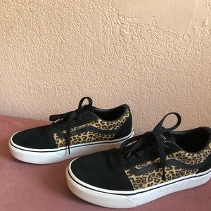 Vans Ward Platform Skate Shoes
